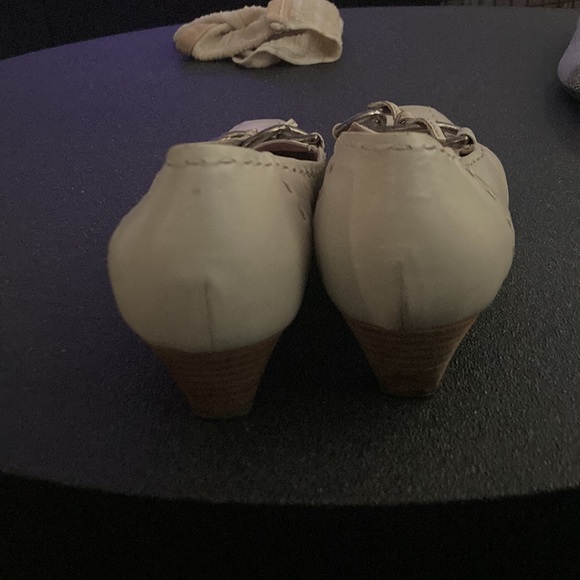 Prada Ivory Squared Pointy Toe Kitten Heel - Picture 2 of 4